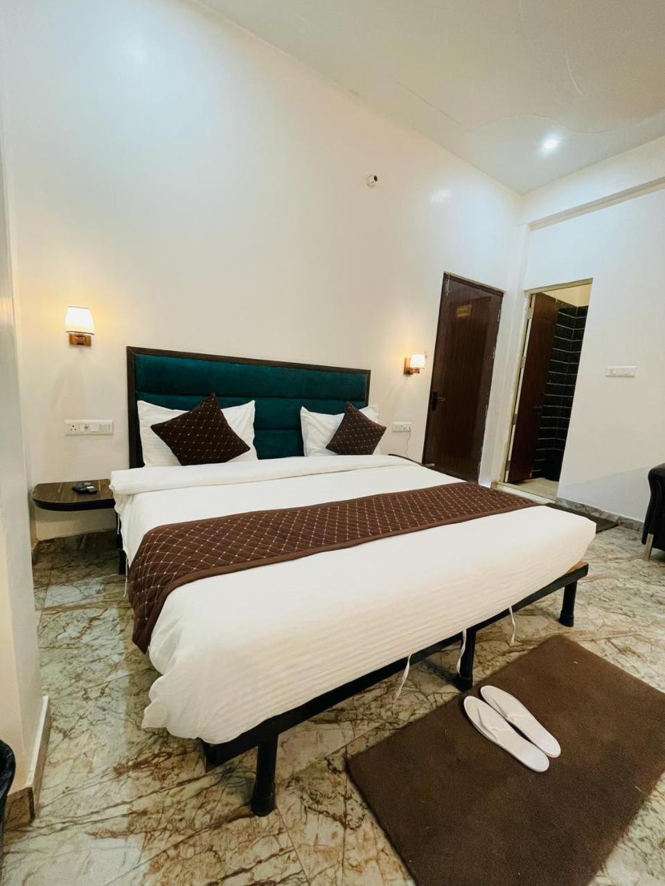 Hotel Sangam View Prayagraj Exterior foto